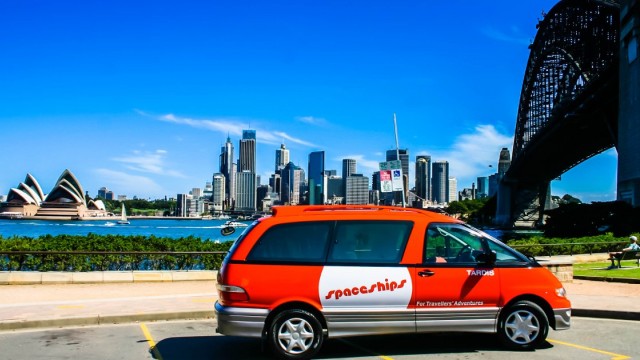 AU campervan hire in Sydney